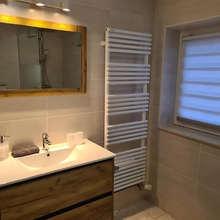 Meublé Des Pierres Blanches N3 *