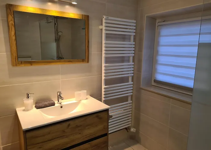 Meublé Des Pierres Blanches N3 *